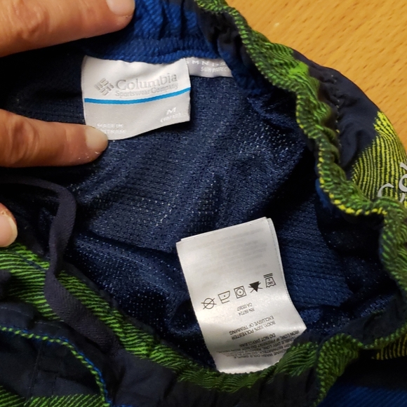 Columbia Swim trunks - Picture 3 of 3